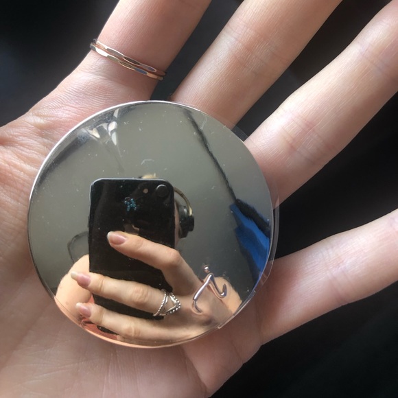 Clean Beauty, Jane Iredale PurePressed Eye Shadow, Oyster - Picture 3 of 5